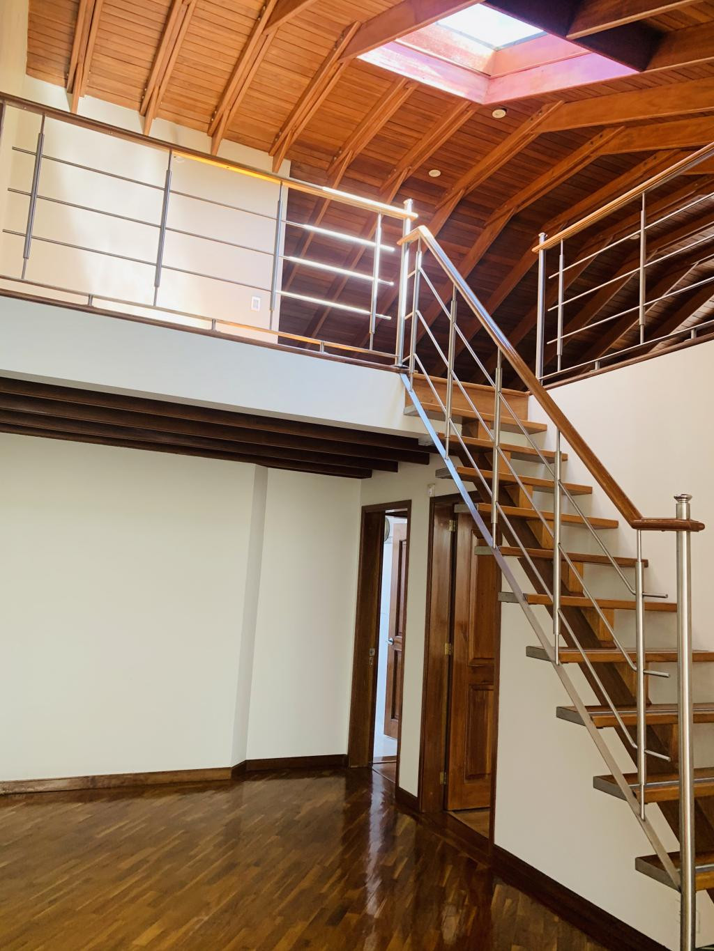 Casa en venta en San Jose De Bavaria, Bogotá · foto 7 de 24