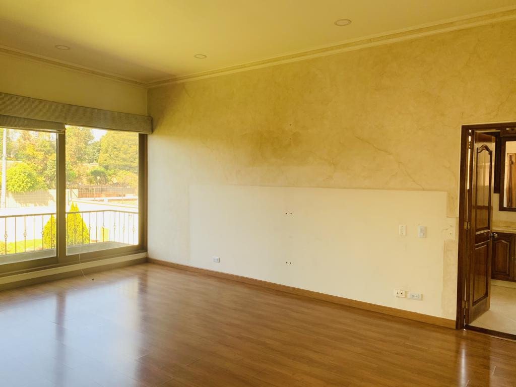 Casa en venta en San Jose De Bavaria, Bogotá · foto 19 de 24