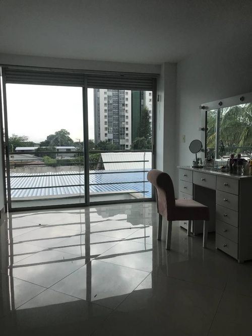 Casa de 4 alcobas en venta en Picaleña Y Mirolindo, Ibagué, 328 m² · foto 10 de 12