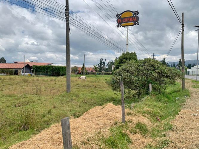 Lote en venta en La Diana, Sopó, 26085 m² · foto 3 de 11