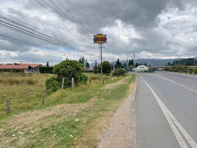 Lote en venta en La Diana, Sopó, 26085 m² · foto 5 de 11