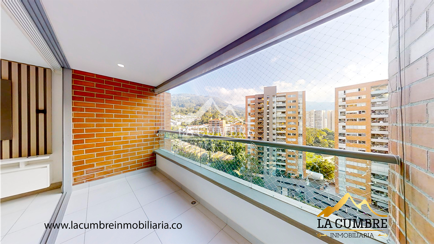 Apartamento de 2 alcobas en arriendo en Loma Del Escobero, Envigado, 82 m² · foto 9 de 15