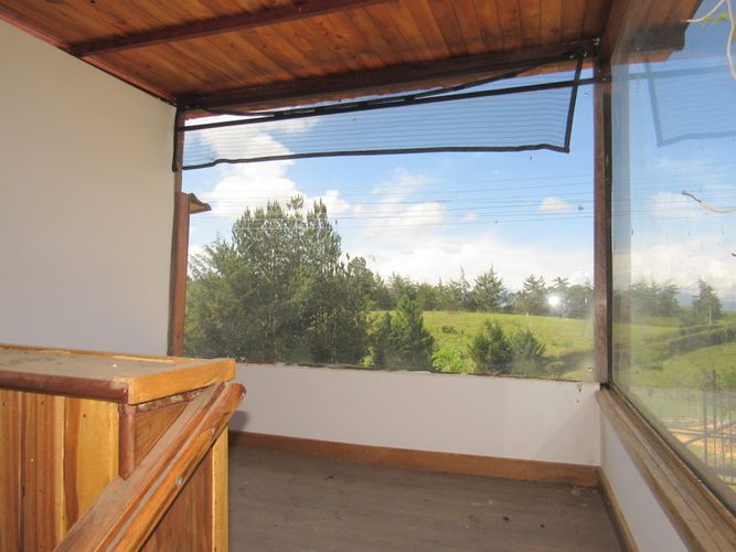 Finca en arriendo en El Tabacal, Piedecuesta, 2200 m² · foto 5 de 16