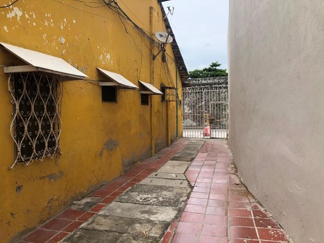 Casa en venta en El Centro, Cartagena, 1000 m² · foto 3 de 6