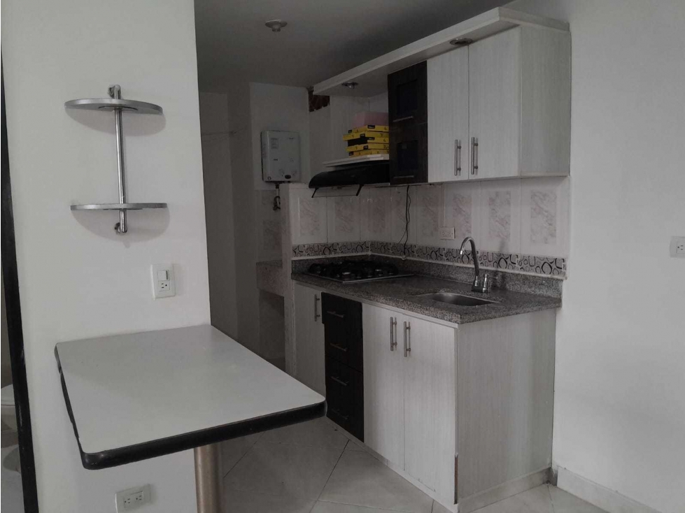 Apartaestudio en  Arriendo en Villa hermosa, Medellín - Miniatura 3