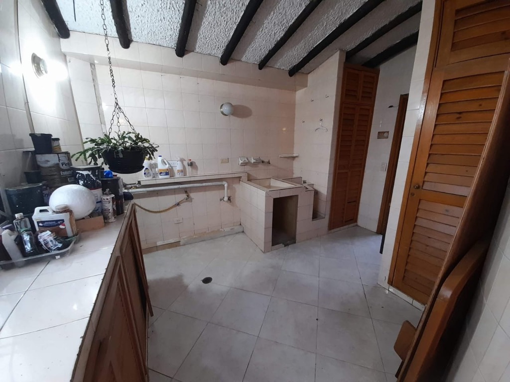 Casa en venta en Los Cedros, Bogotá · foto 6 de 24