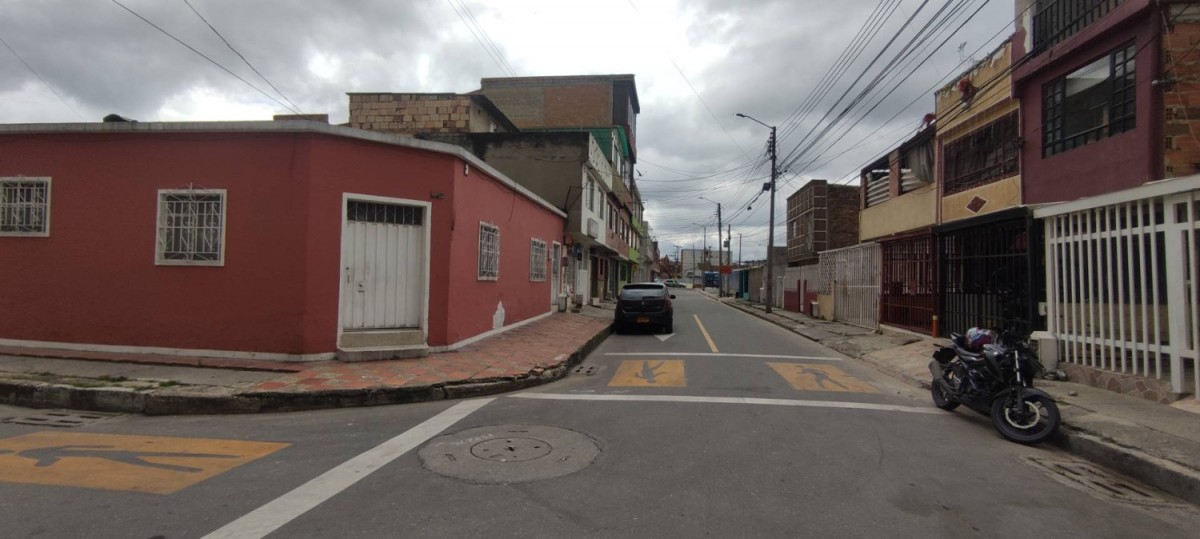 Casa en venta en Kennedy Central, Bogotá · foto 4 de 24