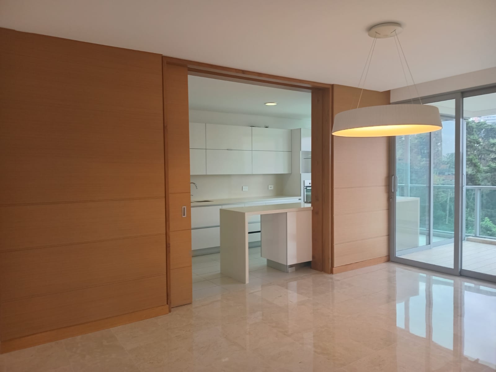 Apartamento en arriendo en El Tesoro, Medellín · foto 4 de 19