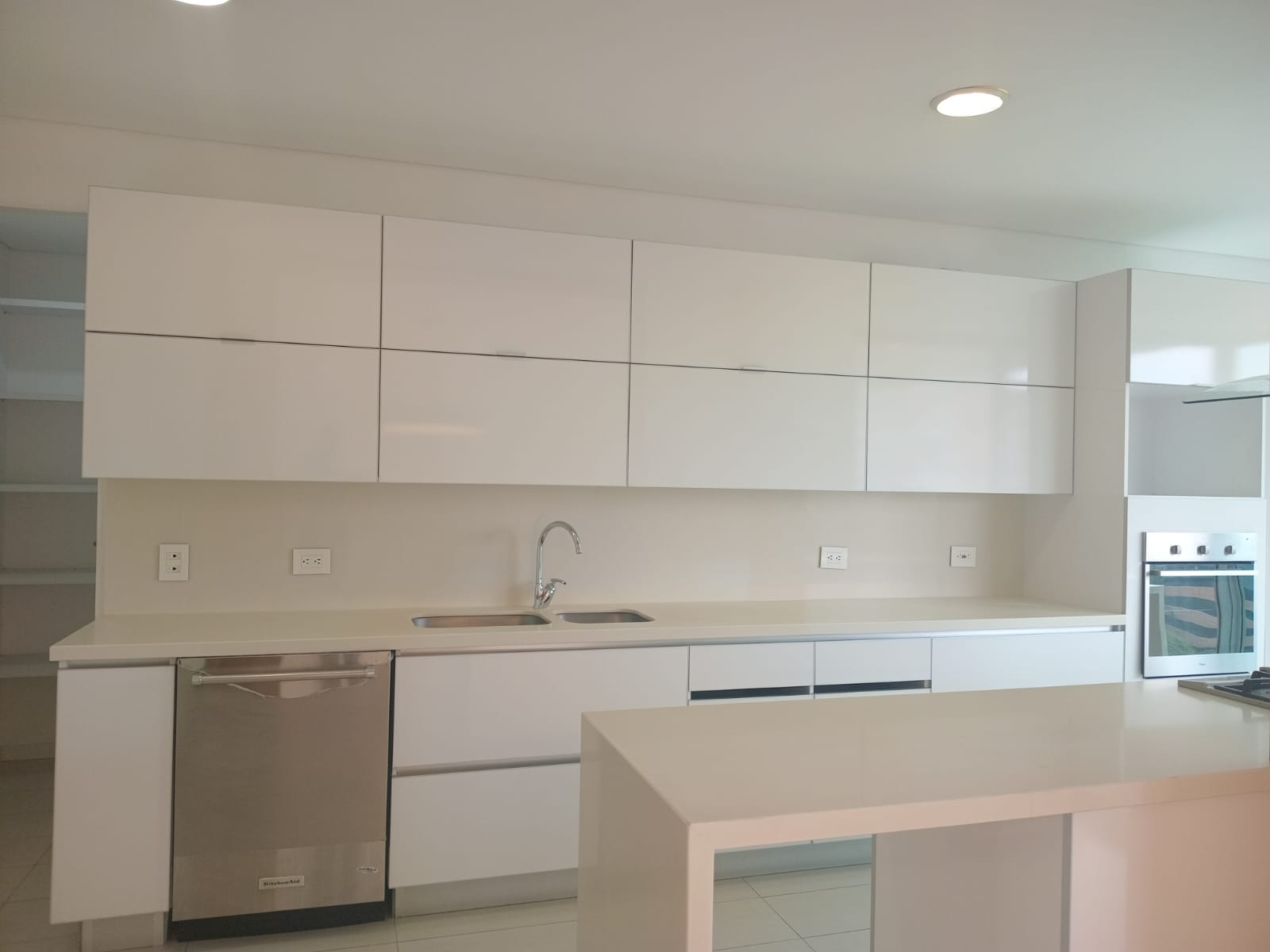 Apartamento en arriendo en El Tesoro, Medellín · foto 13 de 19