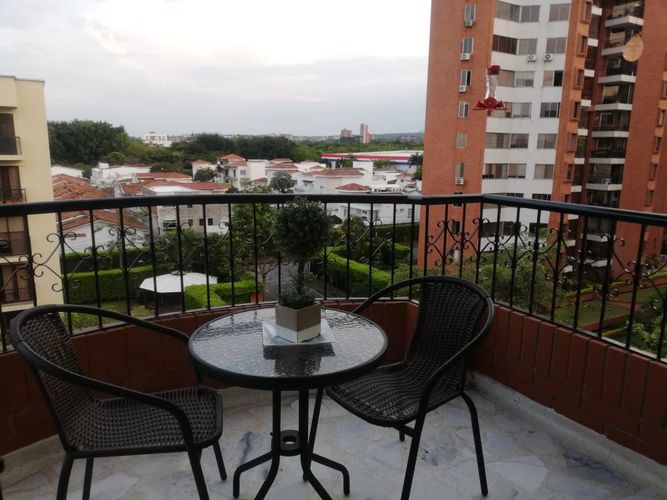 Apartamento de 3 alcobas en venta en Quintas De Don Simon, Cali, 120 m² · foto 4 de 17