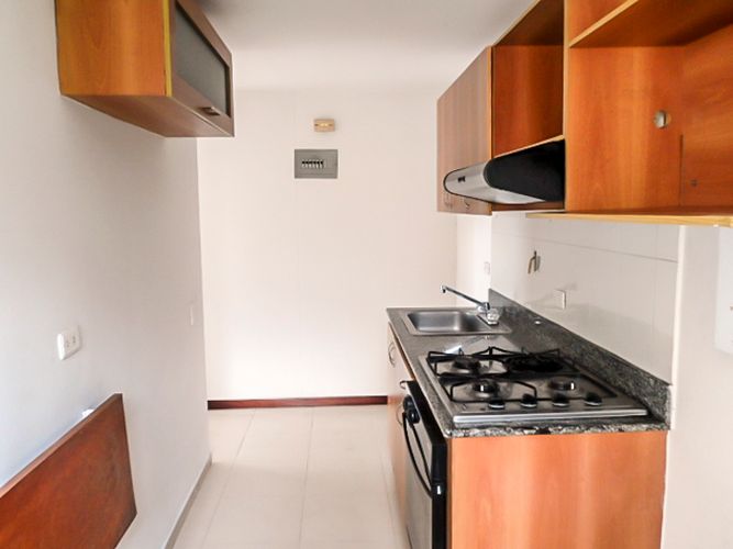Apartamento de 3 alcobas en arriendo en Transversal Inferior, Medellín, 80 m² · foto 5 de 15