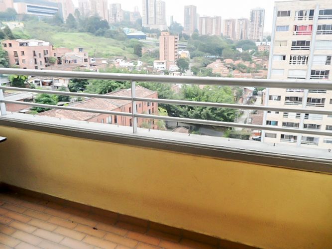 Apartamento de 3 alcobas en arriendo en Transversal Inferior, Medellín, 80 m² · foto 15 de 15