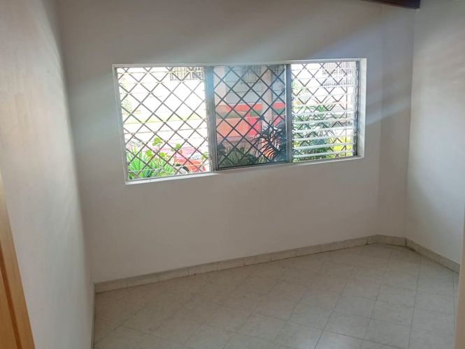 Local en arriendo en La Castellana, Medellín, 262 m² · foto 5 de 19