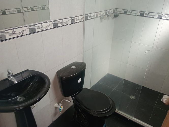 Local en arriendo en La Castellana, Medellín, 262 m² · foto 17 de 19