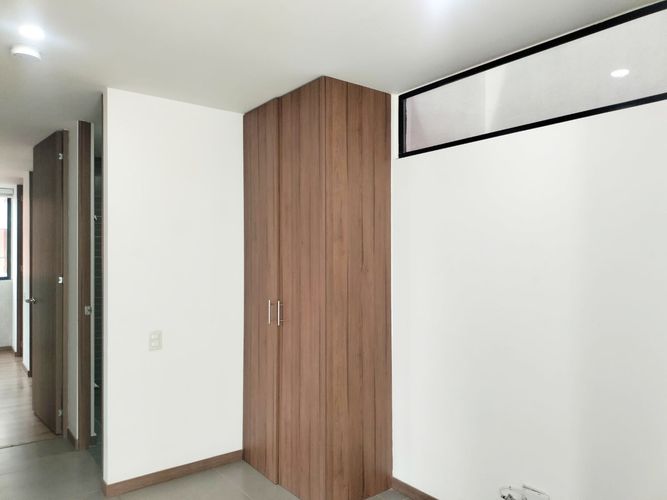 Apartamento de 3 alcobas en arriendo en Loma Del Escobero, Envigado, 116 m² · foto 10 de 20