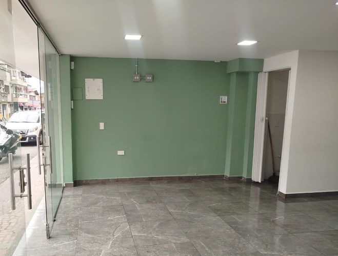 Local en arriendo en La Magnolia, Envigado, 50 m² · foto 2 de 9