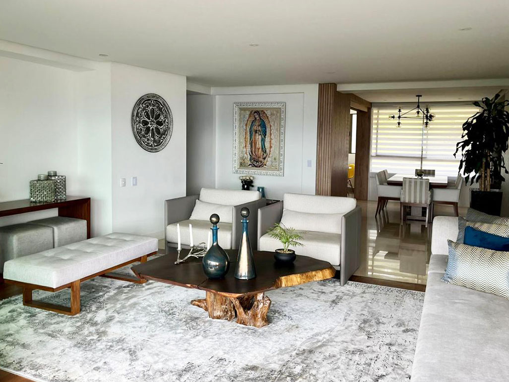 Apartamento en arriendo en El Poblado, Medellín · foto 3 de 20