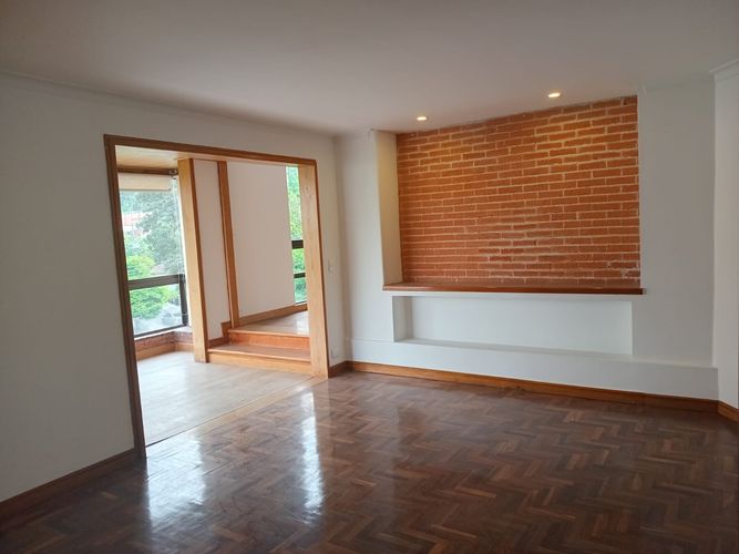 Apartamento de 3 alcobas en arriendo en El Poblado, Medellín, 402 m² · foto 15 de 18