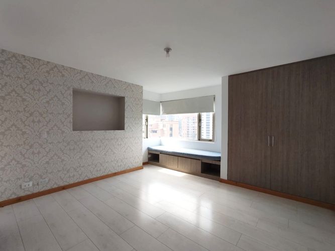Apartamento de 4 alcobas en arriendo en Castropol, Medellín, 246 m² · foto 15 de 20
