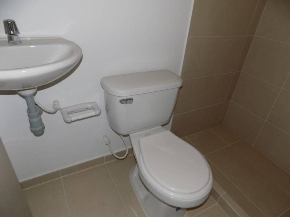 Apartamento en arriendo en Portal De Genovés, Barranquilla · foto 8 de 21