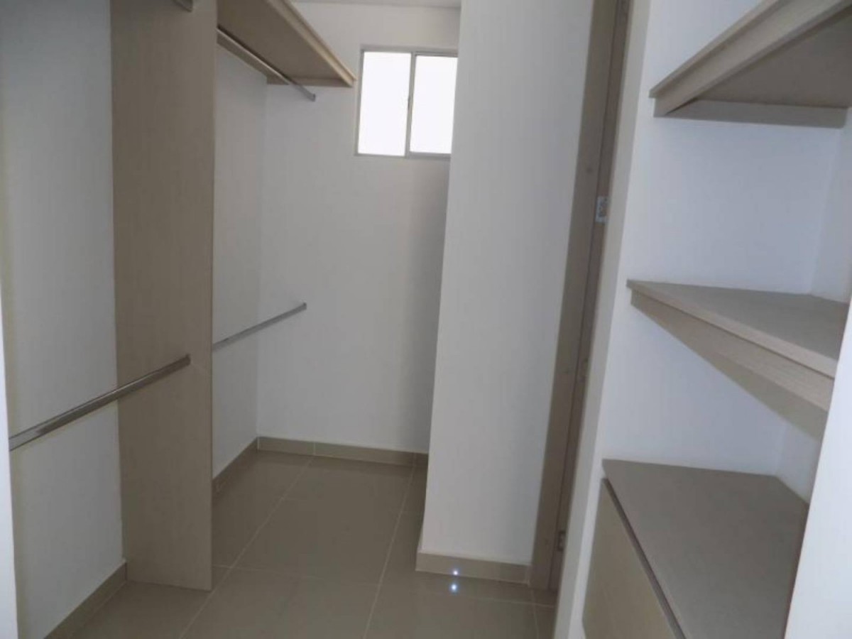 Apartamento en arriendo en Portal De Genovés, Barranquilla · foto 12 de 21