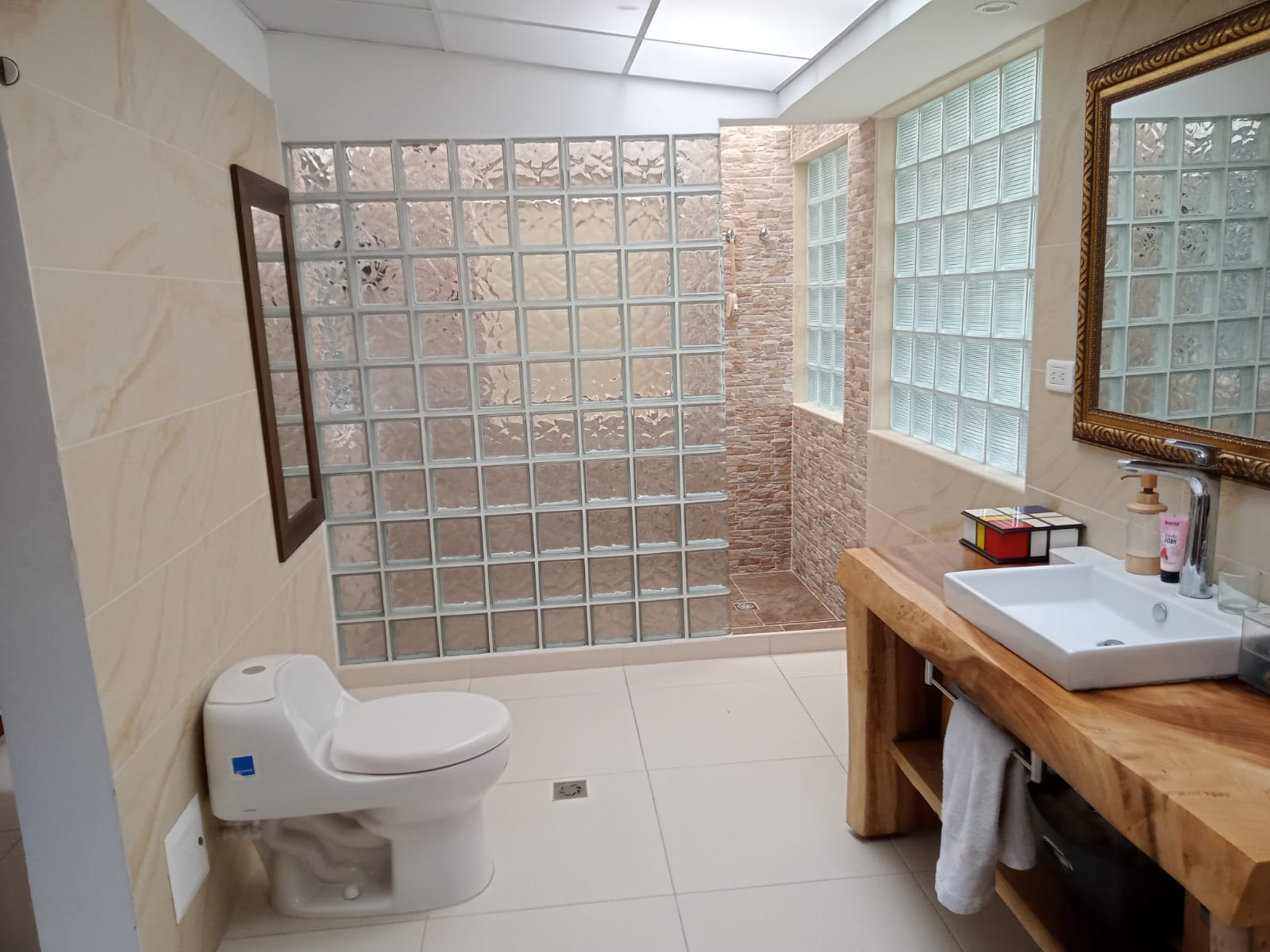 Casa en venta en Alamos, Pereira · foto 6 de 13