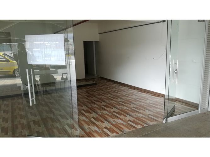 Local en venta en Delicias Norte, Chía, 40 m² · foto 2 de 24