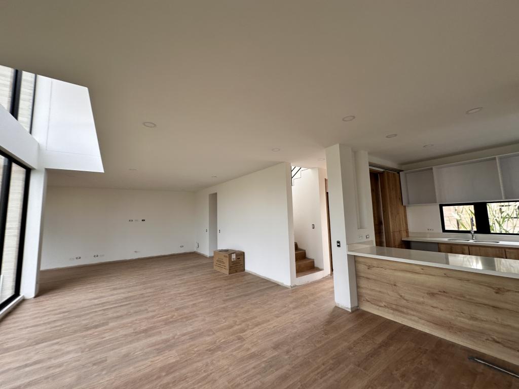 Casa en venta en Chuntame, Cajicá · foto 8 de 24