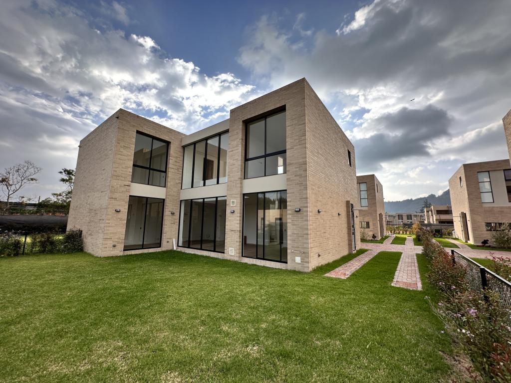 Casa en venta en Chuntame, Cajicá · foto 4 de 24