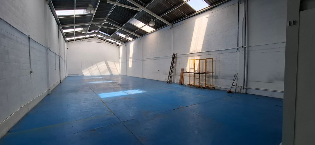 Bodega en arriendo en San Nicolas, Cali, 450 m² · foto 8 de 13