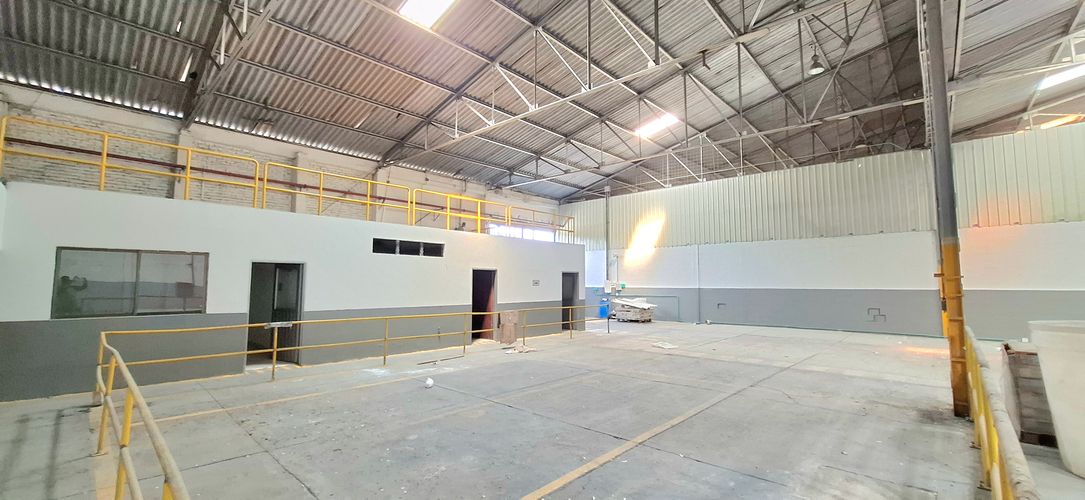 Bodega en arriendo en Troncal, Cali, 750 m² · foto 12 de 13