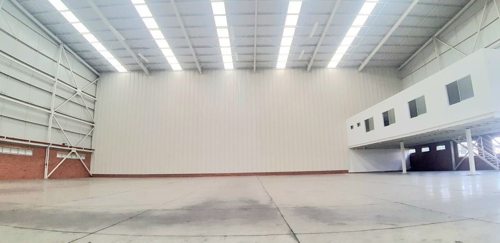 Bodega en arriendo en Zona Industrial, Yumbo, 1200 m² · foto 3 de 14