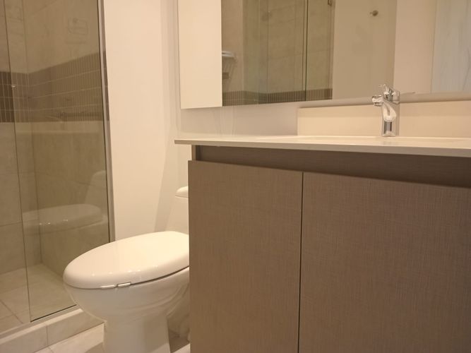 Apartamento de 2 alcobas en arriendo en Castropol, Medellín, 86 m² · foto 15 de 17