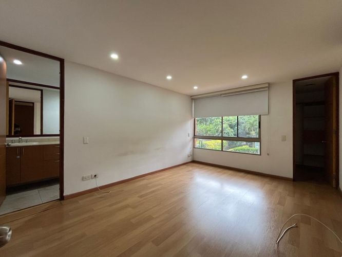 Apartamento de 3 alcobas en arriendo en El Poblado, Medellín, 137 m² · foto 9 de 20