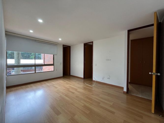 Apartamento de 3 alcobas en arriendo en El Poblado, Medellín, 137 m² · foto 15 de 20