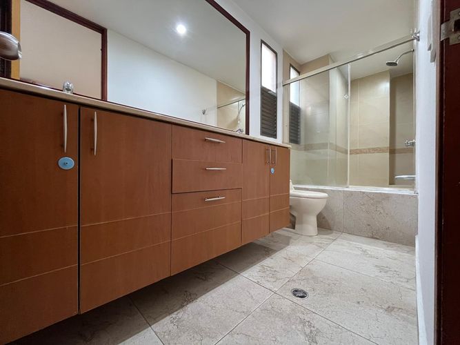 Apartamento de 3 alcobas en arriendo en El Poblado, Medellín, 137 m² · foto 16 de 20