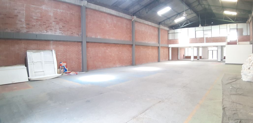Bodega en arriendo en Brisas De Los Alamos, Cali, 600 m² · foto 2 de 22
