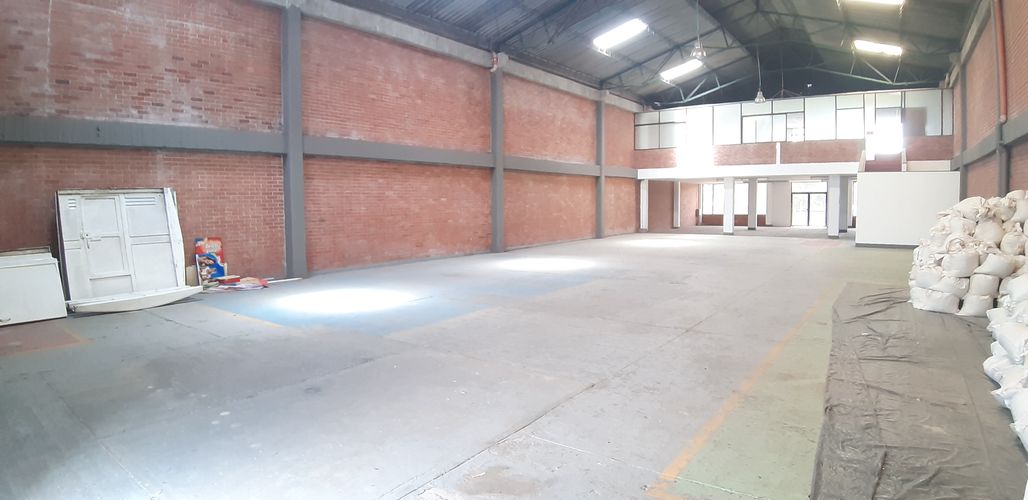 Bodega en arriendo en Brisas De Los Alamos, Cali, 600 m² · foto 9 de 22
