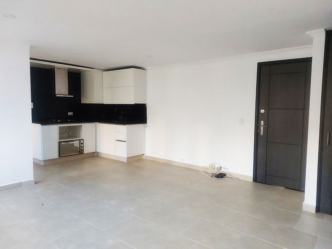 Apartamento en arriendo en La Florida, Medellín · foto 3 de 12