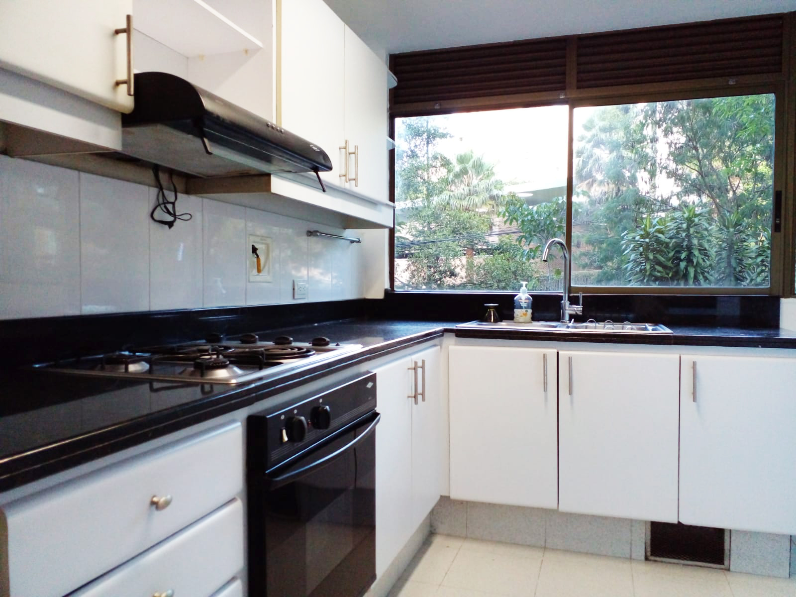 Apartamento en arriendo en San Lucas, Medellín · foto 4 de 15
