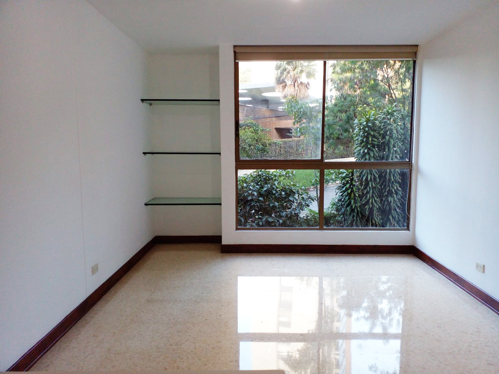 Apartamento en arriendo en San Lucas, Medellín · foto 8 de 15