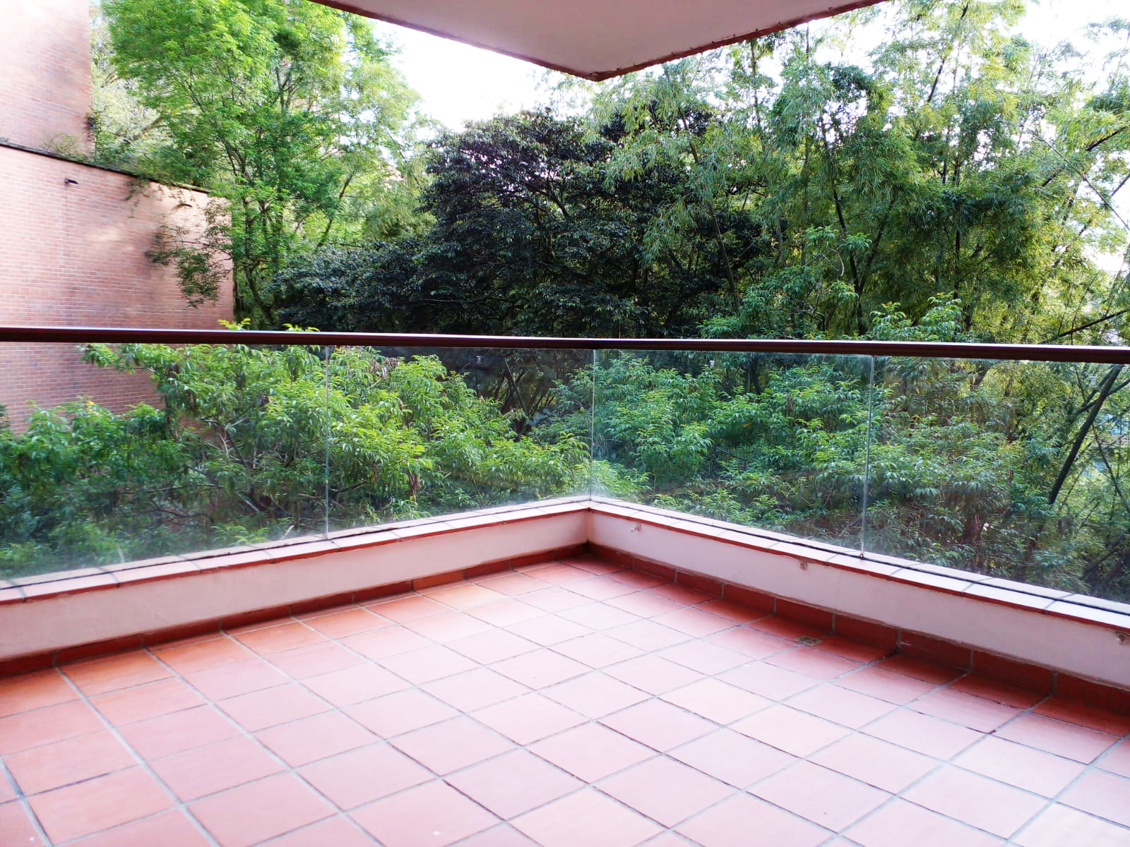 Apartamento en arriendo en San Lucas, Medellín · foto 15 de 15