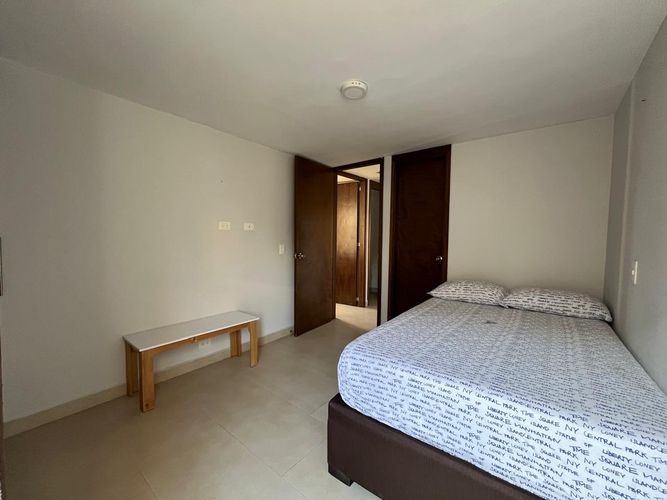 Apartamento de 3 alcobas en arriendo en El Poblado, Medellín, 160 m² · foto 8 de 18