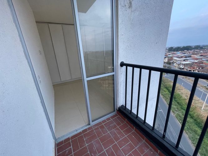 Apartamento de 3 alcobas en venta en Alfaguara, Jamundí, 61 m² · foto 11 de 23