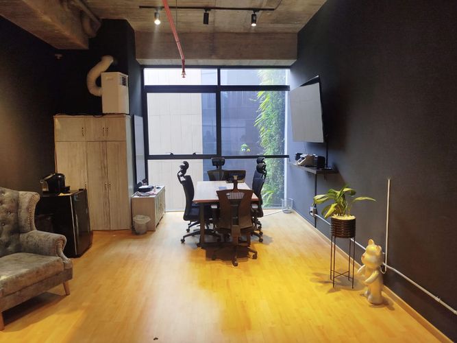 Oficina en arriendo en El Poblado, Medellín, 72 m² · foto 10 de 15