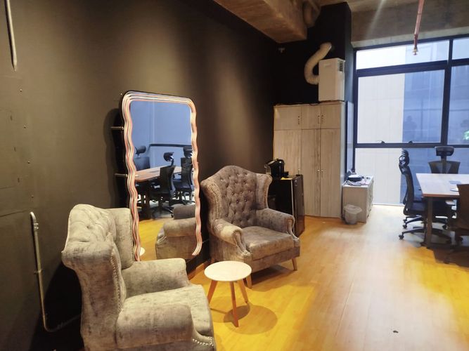 Oficina en arriendo en El Poblado, Medellín, 72 m² · foto 13 de 15