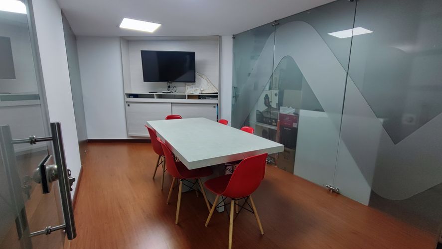 Oficina en venta en Cable, Manizales, 127 m² · foto 7 de 17