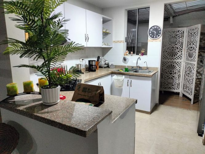 Casa de 4 alcobas en venta en Cañasgordas, Cali, 227 m² · foto 12 de 24
