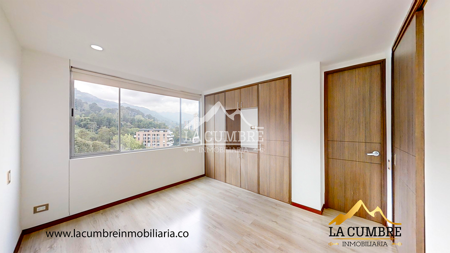 Apartamento de 3 alcobas en arriendo en La Calera, Medellín, 180 m² · foto 17 de 18
