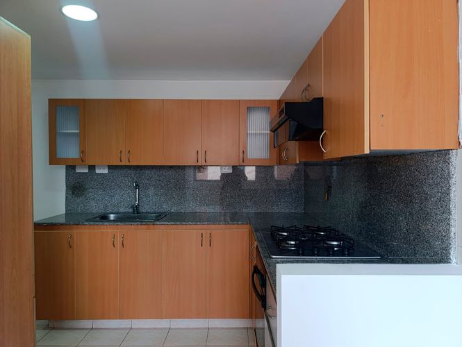 Apartamento en venta en El Poblado, Medellín · foto 9 de 19